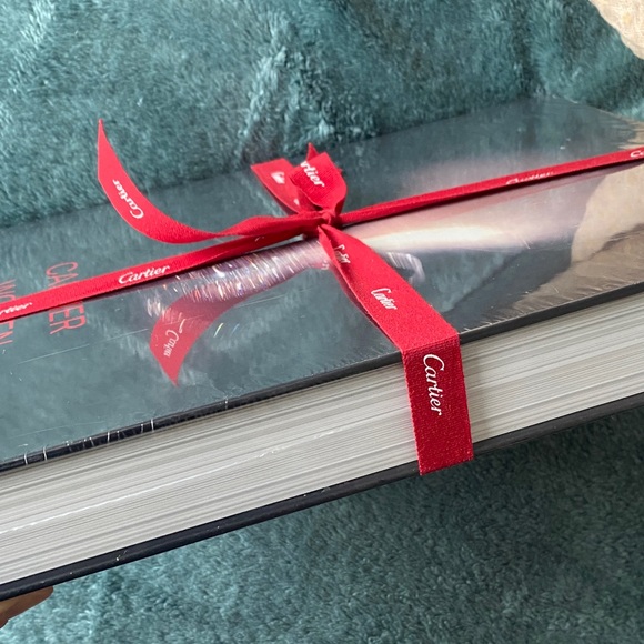 Cartier Women Book with Red Cartier Ribbon - VIP Cartier Gift - Picture 5 of 6